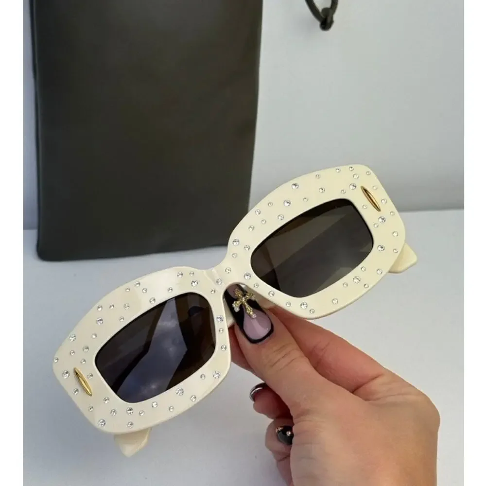 NEW Loewe LW4114IS Crystal Sunglasses in Ivory White